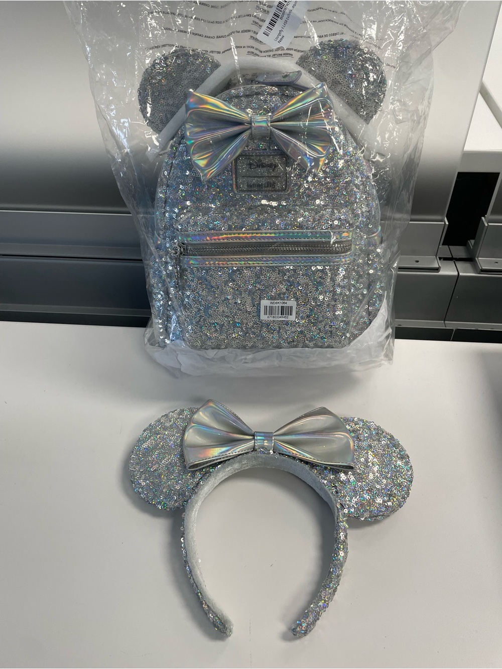 Loungefly Disney x Lazr Silver Sequin Mini Backpack, Wallet & Ears set NWT